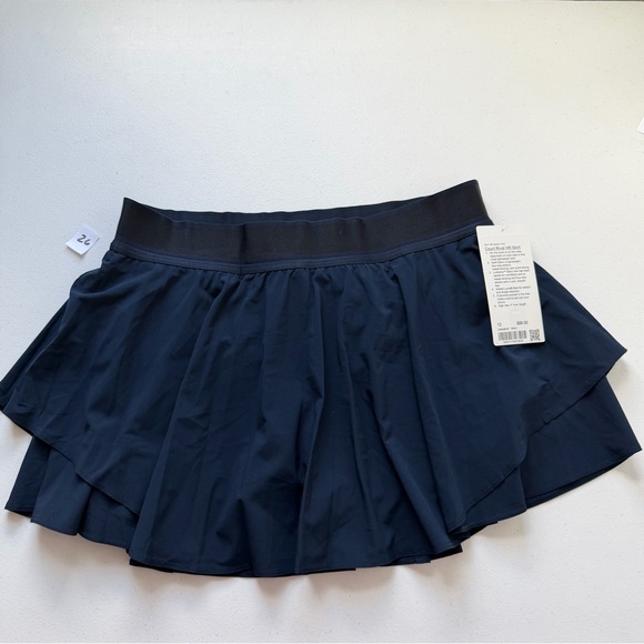 lululemon Court Rival High Rise Skirt Discontinued True Navy W8ABHR NWT Size 12 - Picture 4 of 6